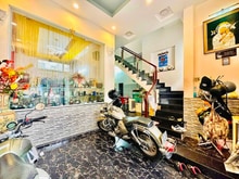 Hình ảnh Gần ngã tư Hàng Xanh,Bùi Đình Tuý-Bạch Đằng,gần 80m2, 4 tầng,7.x tỷ TL