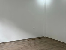 Hình ảnh Thiện chí bán nhà đầu ngõ Lương Yên, HBT giá 4.65 tỷ, 30m2x2T, KD nhỏ