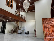 Hình ảnh Bán Biệt Thự mới xây mặt tiền Phú Nhuận gần sân bay