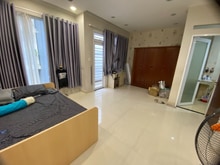 Hình ảnh Cho Thuê Nhà MT Phùng Văn Cung Phú Nhuận 66m2 4 tầng 5PN 6WC. Giá 50tr
