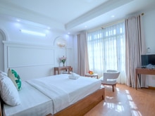 Hình ảnh Cho Thuê Căn Hộ Ban Công Full Nội Thất Tại P2 Tân Bình