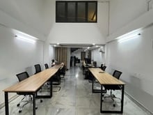 Hình ảnh Cho Thuê Mặt Bằng Mặt tiền Nguyễn Gia Trí 80m2. Giá 15 triệu/ tháng