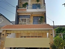 Hình ảnh Biệt thự dát vàng ngay chợ Phước bình có thang máy
