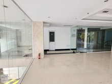 Hình ảnh Cho thuê Văn phòng Mặt tiền Cộng Hoà, DT: 150m2, Giá: 11$/m2