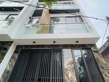 Hình ảnh Nhà mới 5 tầng ngõ 206 Cổ Linh- 4 chỗ đỗ cửa- chỉ 4.5 tỷ
