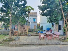 Hình ảnh Dì Hai đang cần tiền muốn bán gấp lô đất ở Bình Dương cặp sát QL13