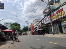 Hình ảnh Hàng NGỘP - Mặt tiền kinh doanh - 3 tầng - sầm uất - 115m2/ 10 tỷ