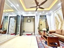 Hình ảnh Hiếm - Nhà 5.5 Tỷ 38M Gốc Đề - Cách Ô tô đỗ 20M - Tặng full nội thất