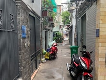 Hình ảnh Bán nhà 4 tầng, đường Nguyễn Xí, ngang 5m, 49m2, nhỉnh 6 tỷ