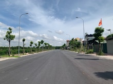 Hình ảnh Bán 97m đất đấu giá Cự Khối dãy TT4, dùng làm nhà vườn, trụ sở