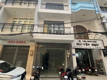 Hình ảnh Gần Vạn Hạnh Mall, nhà đẹp 5 tầng đường Sư Vạn Hạnh Giá chỉ 40tr TL