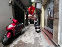 Hình ảnh Nguyễn Lương Bằng-Đống Đa, gần phố, ngõ thông 3 gác,62m*4T. Chỉ 8.7tỷ.