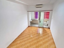 Hình ảnh Phòng Sẵn Máy Lạnh Ngay Ngã Tư Gò Mây
