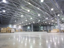 Hình ảnh cho thuê nhà xưởng mới xây dựng DT:25000m2 trong khu công nghiệp Đồng