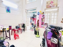 Hình ảnh Nhà Hẻm Ô Tô Đường Thạch Lam, 2 Tầng, Sổ Hồng Hoàn Công Đầy Đủ