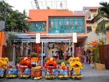 Hình ảnh Cho thuê NHÀ HÀNG 10X30m MT Nguyễn Thị Diệu, Quận 3 sân vườn CHỈ 130tr