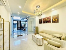 Hình ảnh nhà mặt phố cần bán gấp trong thời gian ngắn