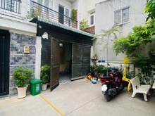Hình ảnh Bán Nhà MT đường xe Hơi- Vincom Lê Văn Việt