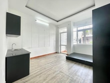 Hình ảnh Căn Hộ Giá Cực Rẻ Ban Công Cửa Sổ Thoáng Ngay P15 Tân Bình