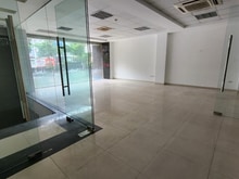 Hình ảnh Cho thuê nhà mặt phố YÊN LÃNG, DT 110m2x3 tầng, MT 8m, Giá 70tr