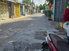 Hình ảnh Bán nhà MT đường số vừa ở vừa KD, dài 21m, sân để xe thoải mái.