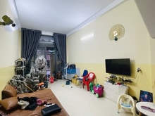 Hình ảnh Nhà Hẻm Ô Tô Đường Lê Trọng Tấn, 2 Tầng, Sổ Hồng Hoàn Công Đầy Đủ