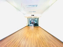 Hình ảnh Cho thuê nguyên căn 4 tầng  Thạch Thị Thanh, Phường Tân Định, Quận 1.