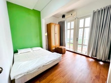 Hình ảnh Căn Hộ 1 Phòng Ngủ Ban Công, Ngay cầu Khánh Hộ, PĐB Q1