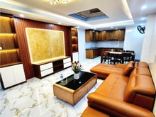 Hình ảnh Siêu phẩm phường 10 Tân Bình - 4 tầng 48m2 - Hẻm xe hơi thông Lạc Long