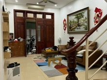 Hình ảnh Bán nhà Vương Thừa Vũ, gần phố, ngõ thông, 52m*4 tầng. Chỉ 8.7 tỷ.