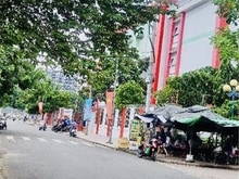 Hình ảnh Ngay trường trí đức - cạnh aeon mall - hẻm xe hơi thông - 41m 2 tầng