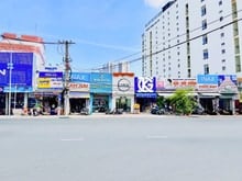 Hình ảnh Cho Thuê Nhà Mặt Tiền: 9-11 Nguyễn Thị Thập, Quận 7 (36x18m, 2 tầng)