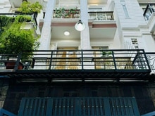 Hình ảnh Cần Bán Nhanh Gấp Căn Nguyễn Văn Trỗi P11 Phú Nhuận ,SHR,Giá 2tỷ7,70m2
