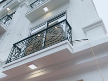 Hình ảnh Bán nhà ngọc thụy 30m2 x 5 tầng, ngõ 2,3m cách 10m ra đường ô tô, gần