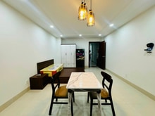 Hình ảnh Căn Hộ Ban Công Full Nội Thất Cửa Sổ Lớn Tách Bếp Ngay Chợ Tân Bình