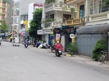 Hình ảnh Bán nhà phân lô ô tô 34 Hoàng Cầu 90m2 6 tầng thang máy kinh doanh sầm