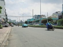 Hình ảnh Nhà hẻm 903 Trần Xuân Soạn, 73M2 NGANG 12M, 4 Tầng, 9 PN, Chỉ 16.5 tỷ.