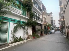 Hình ảnh Bán gấp! Nhà 68m2 tạiThạch Bàn, ngõ thông, ô tô tránh, chỉ 7.6 tỷ.
