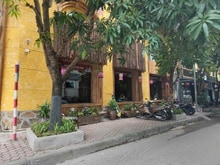 Hình ảnh Cho thuê MBKD lô góc Nguyễn Văn Lộc DT85m,MT25m,giá69tr,vào ngay