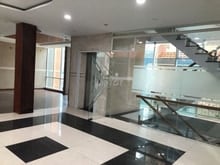 Hình ảnh Cho thuê nhà 10x20m 4 lầu Bùi Thị Xuân Phường 2 Quận Tân Bình