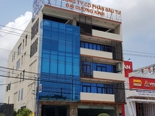 Hình ảnh Văn phòng đường Nguyễn Hữu Thọ, tiện giao dịch, liên hệ THUENHANHHON