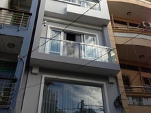 Hình ảnh Hẻm xe hơi quay đầu, 5 tầng sát mặt tiền Huỳnh Văn Bánh, DTSD 200m2, 1