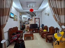 Hình ảnh Cô Út Đi Úc bán nhà Hoàng Bạt Đạt