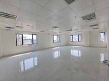 Hình ảnh Văn phòng cho thuê đường Lê Đình Lý, 72m2 và 77m2 LH ngay THUENHANHHON