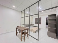 Hình ảnh Căn Hộ Tách Phòng Ngủ Ban Công Riêng Tại P12 Tân Bình