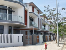 Hình ảnh Nhà 3 tầng Đông Tăng Long 267m2 giá 6.3 tỷ sổ riêng hoàn công chuẩn