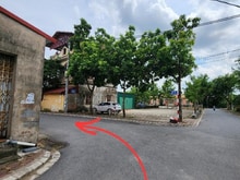Hình ảnh Ô tô đỗ cửa- Sát Vin Gia Lâm Biển hồ và Vin Hưng Yên- Cạnh Cao Tốc 5B