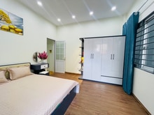 Hình ảnh “SIÊU HIẾM” Bán Nhà **NGỌC THUỴ**, 35 M2, Gần Ô Tô, Giá Hơn 4 Tỷ