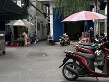 Hình ảnh Hàng hiếm 3/2 Q10, sổ đẹp nở hậu, không QH LG, hẻm thông