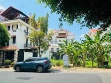 Hình ảnh Đất biệt thự Thảo Điền - 10x20- cn 200 m2 - XD hầm 3 tầng + Hồ bơi